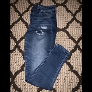 American Eagle Distressed Jeggings